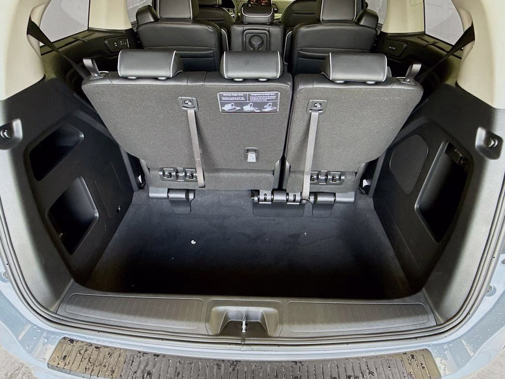 2026 Sonic Gray Pearl Honda Odyssey Touring FWD Van