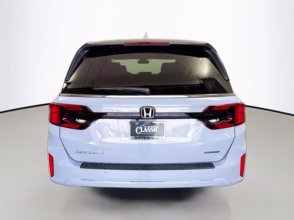 2026 Sonic Gray Pearl Honda Odyssey Touring FWD Van