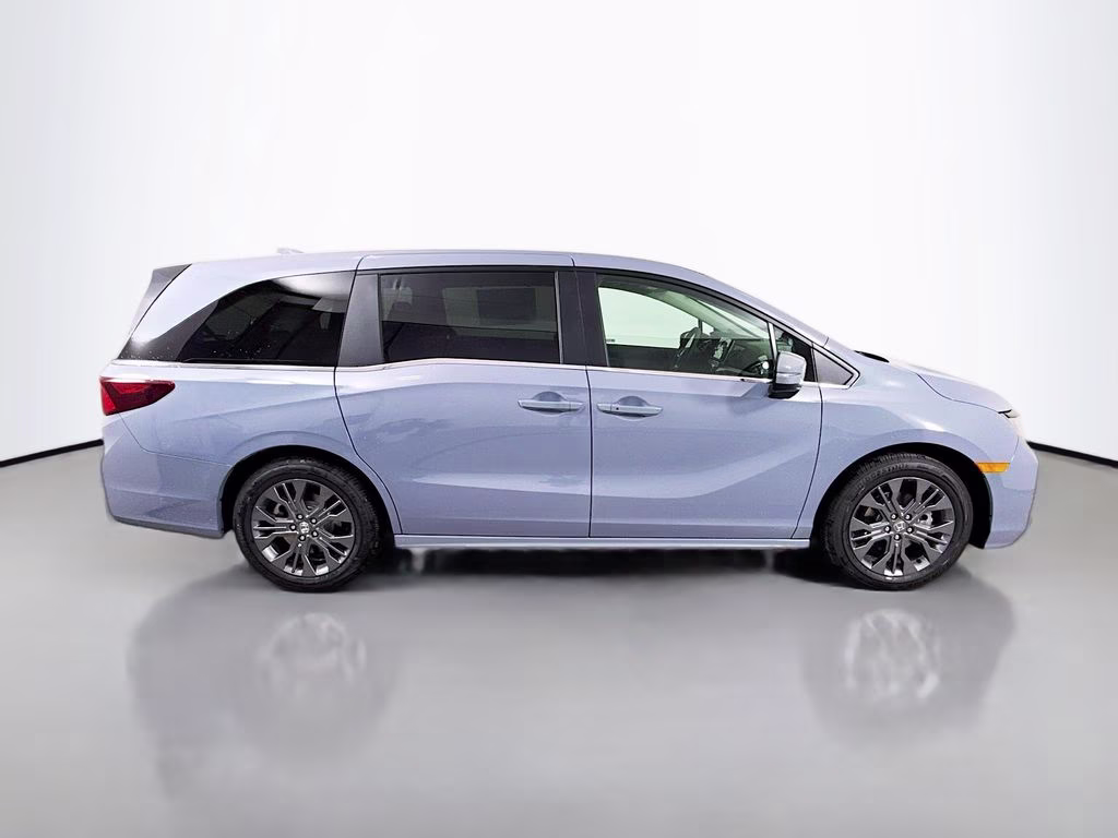 2026 Sonic Gray Pearl Honda Odyssey Touring FWD Van