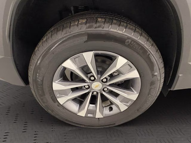 2026 Sterling Gray Metallic Chevrolet Equinox LT AWD SUV
