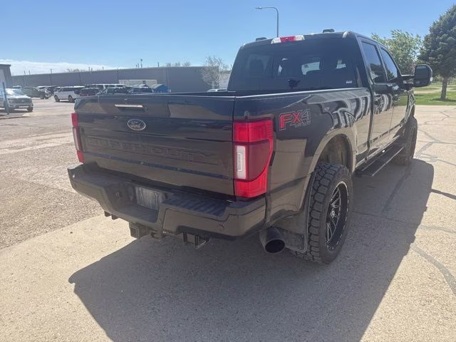 2022 Black Ford Super Duty F-350 SRW Lariat 4X4 Truck