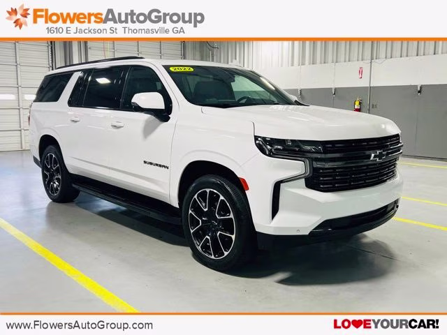 2022 Summit White Chevrolet Suburban RST SUV