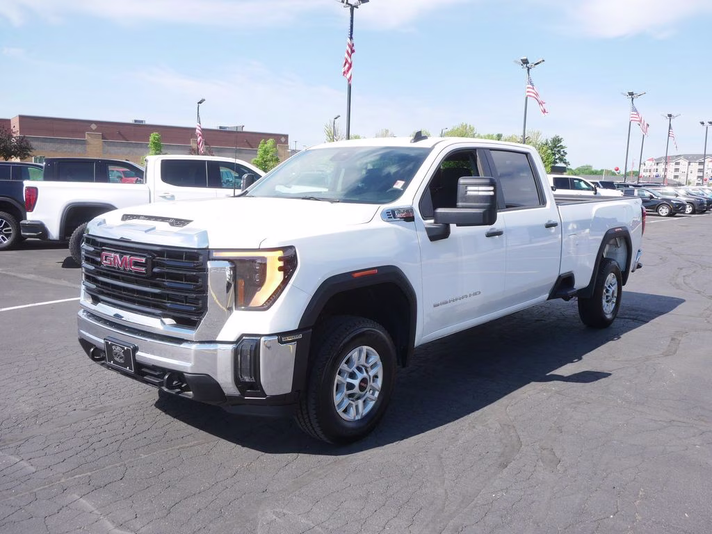 2024 White GMC Sierra 2500HD Pro 4X4 Truck
