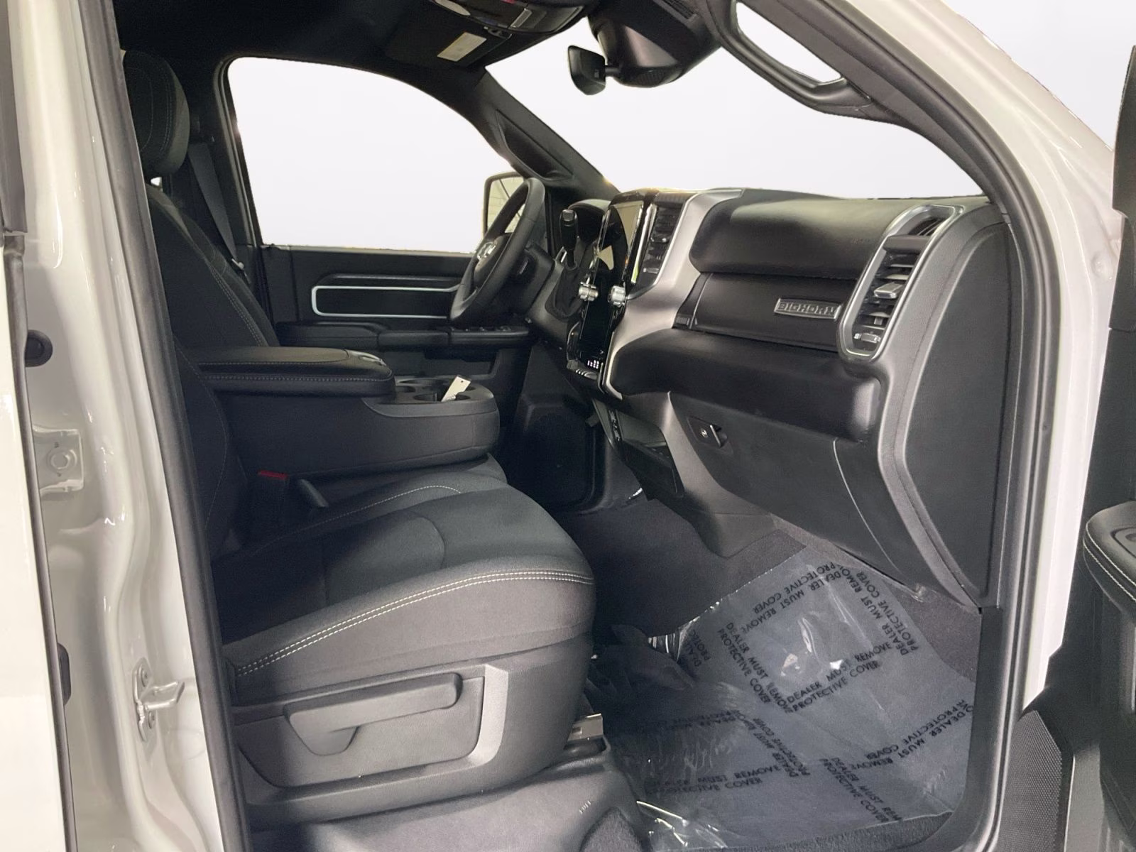 2025 Bright White Clearcoat Ram 2500 Big Horn 4X4 Truck