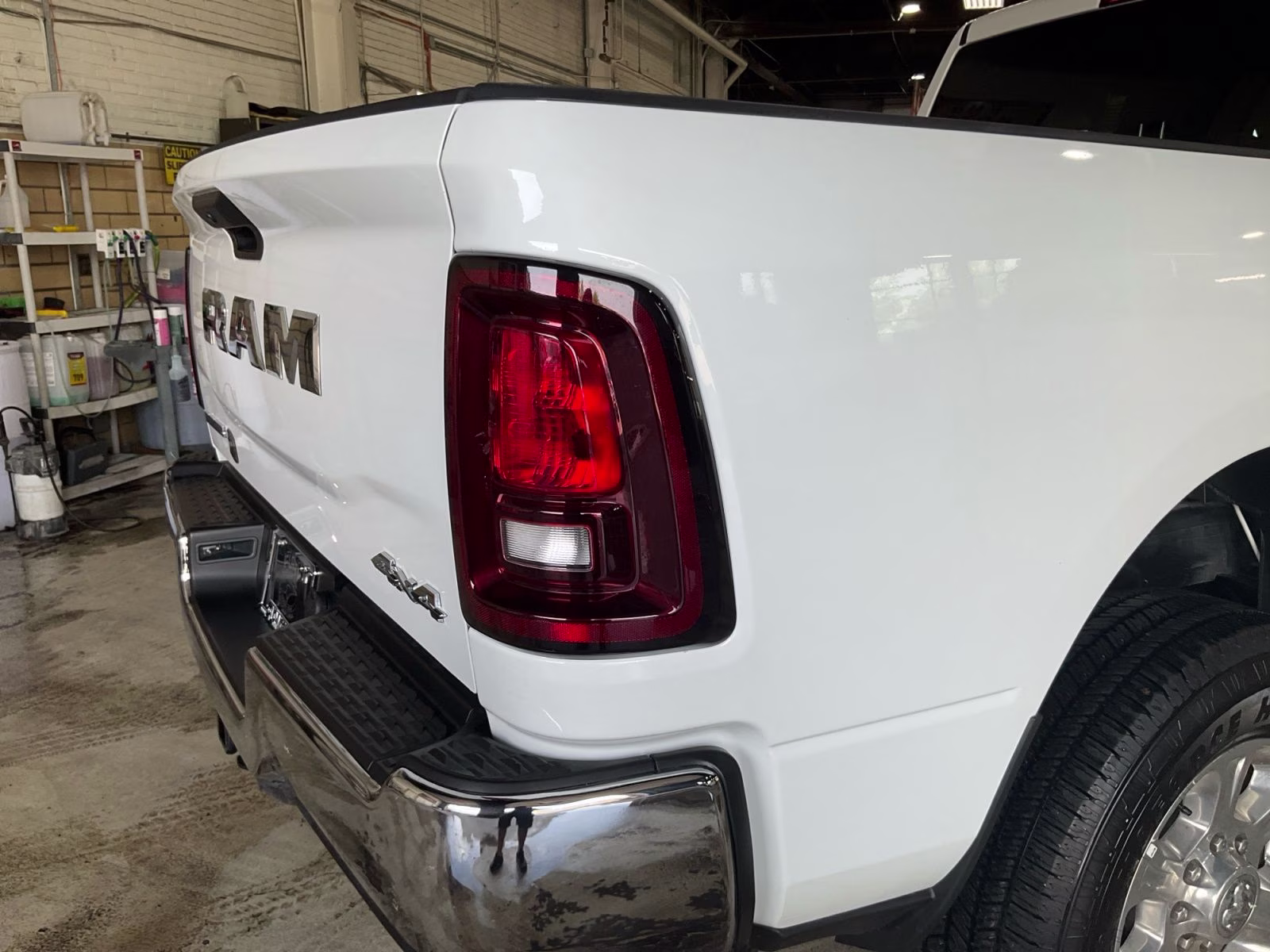 2025 Bright White Clearcoat Ram 2500 Big Horn 4X4 Truck