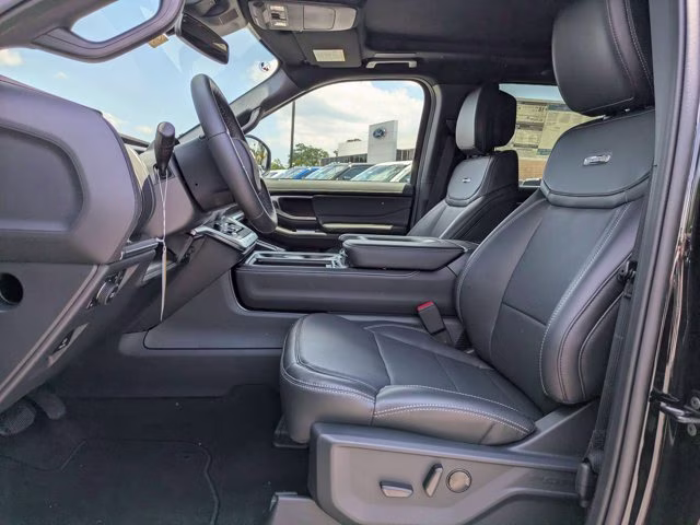 2026 Black Ford Expedition Platinum 4X4 SUV