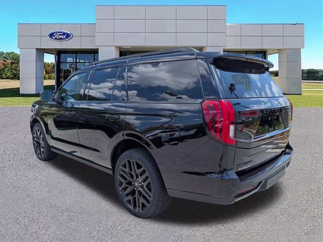 2026 Black Ford Expedition Platinum 4X4 SUV