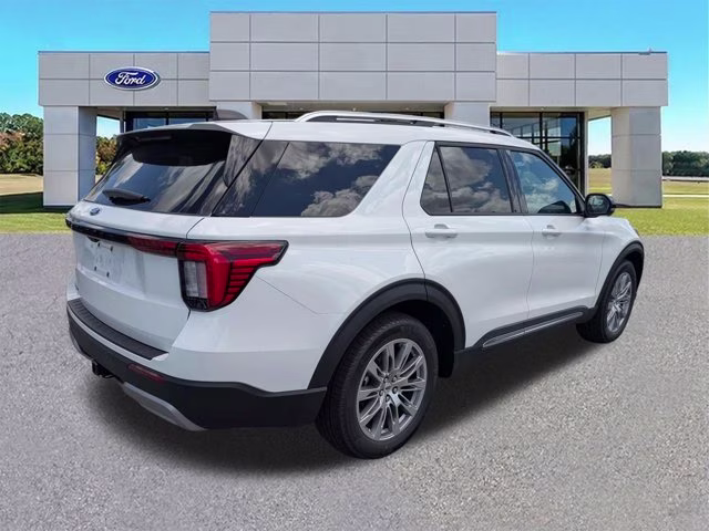 2026 White Ford Explorer Platinum RWD SUV