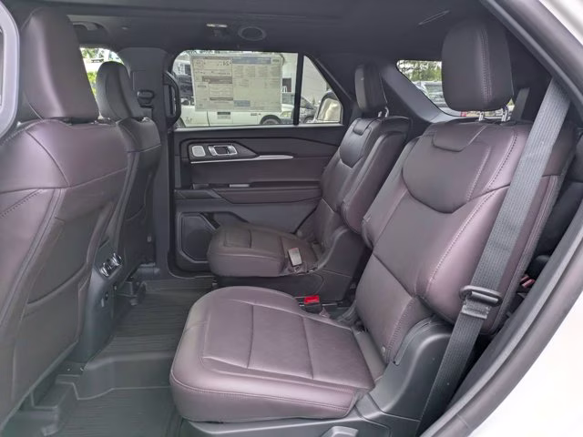2026 White Ford Explorer Platinum RWD SUV