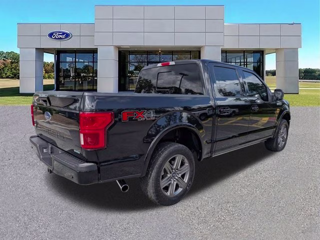 2020 Black Metallic Ford F-150 LARIAT 4X4 Truck