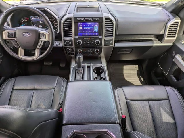 2020 Black Metallic Ford F-150 LARIAT 4X4 Truck