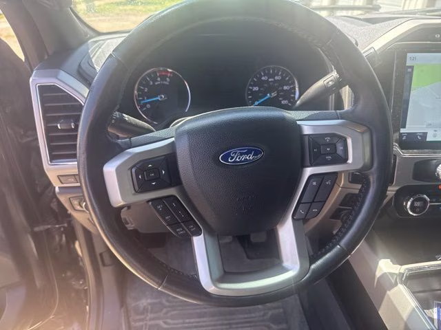 2022 Black Ford Super Duty F-350 SRW Lariat 4X4 Truck