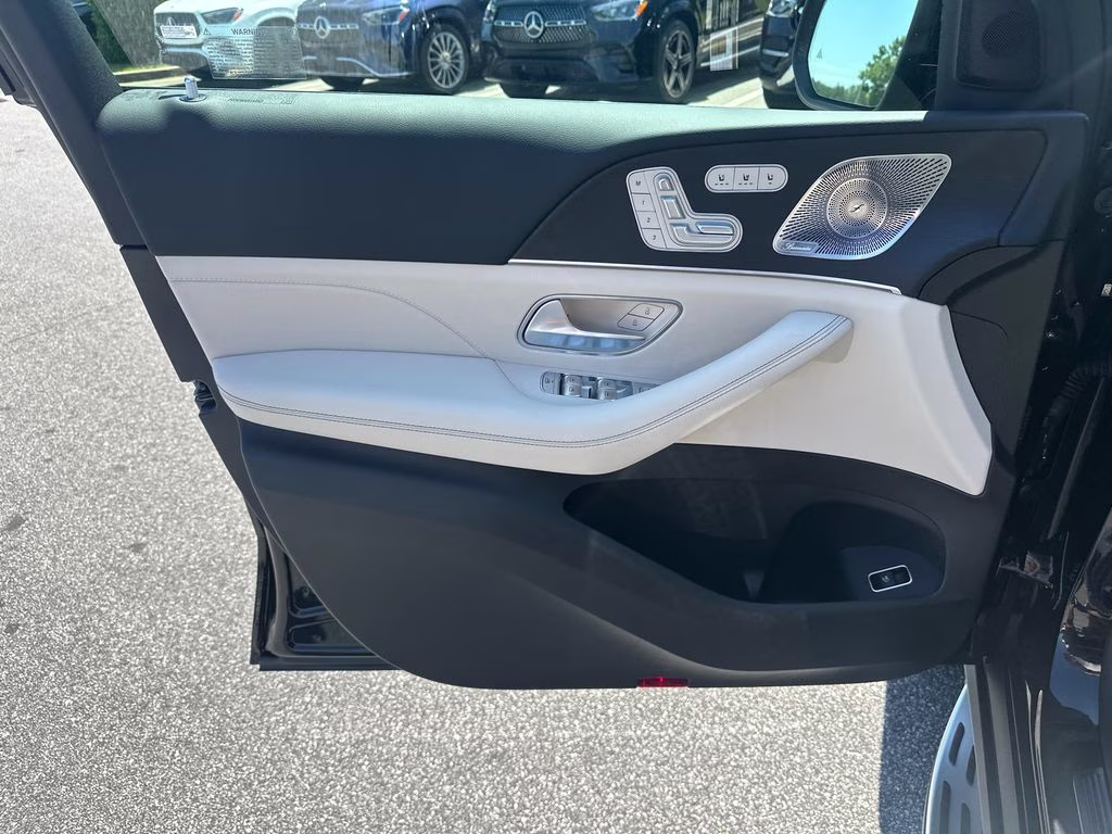 2026 Black Mercedes-Benz GLS GLS 450 AWD SUV