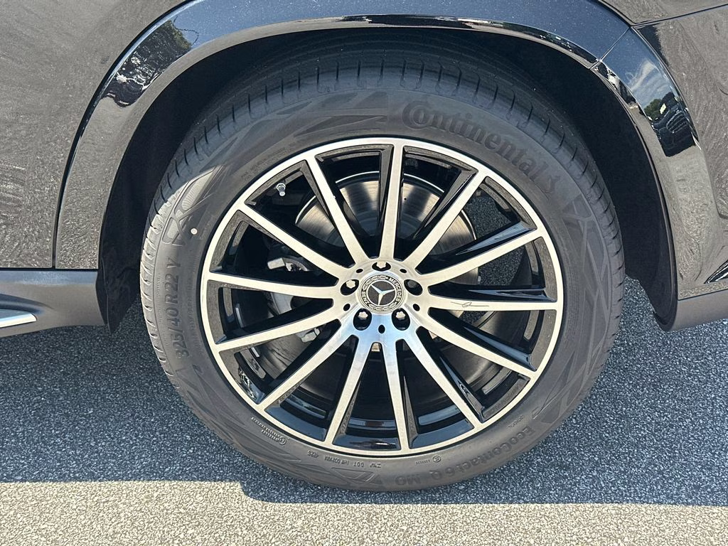 2026 Black Mercedes-Benz GLS GLS 450 AWD SUV
