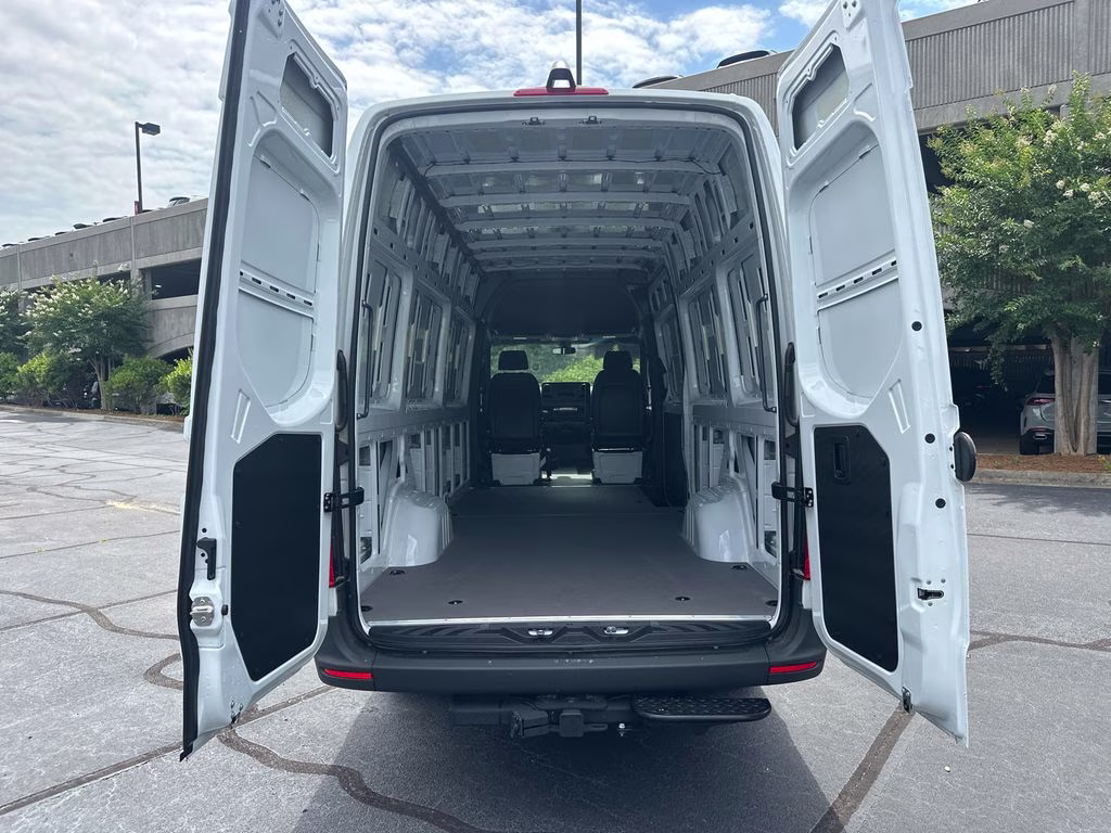 2025 Arctic Mercedes-Benz Sprinter 2500 Cargo 170 WB RWD Van