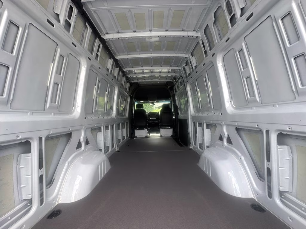 2025 Arctic Mercedes-Benz Sprinter 2500 Cargo 170 WB RWD Van
