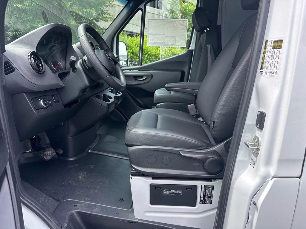 2025 Arctic Mercedes-Benz Sprinter 2500 Cargo 170 WB RWD Van