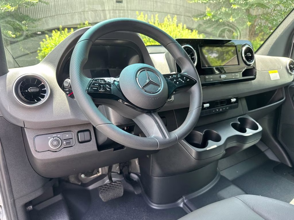 2026 Arctic Mercedes-Benz Sprinter 2500 Cargo 170 WB RWD Van