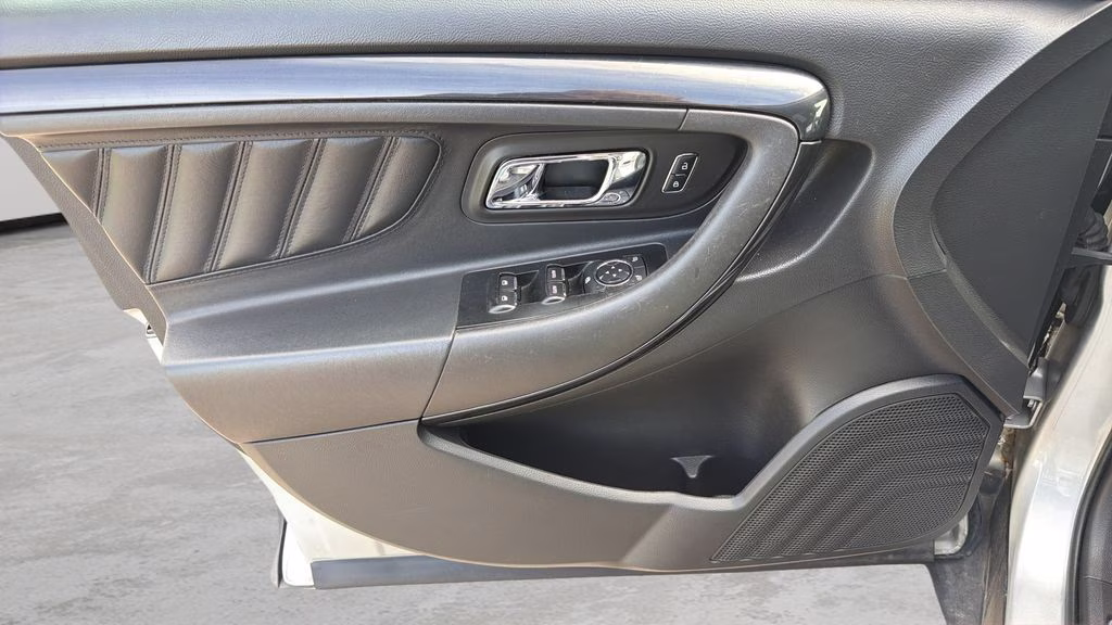 2015 Silver Ford Taurus SHO AWD Sedan