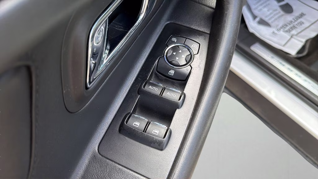 2015 Silver Ford Taurus SHO AWD Sedan