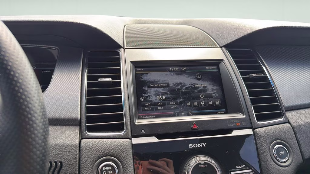 2015 Silver Ford Taurus SHO AWD Sedan