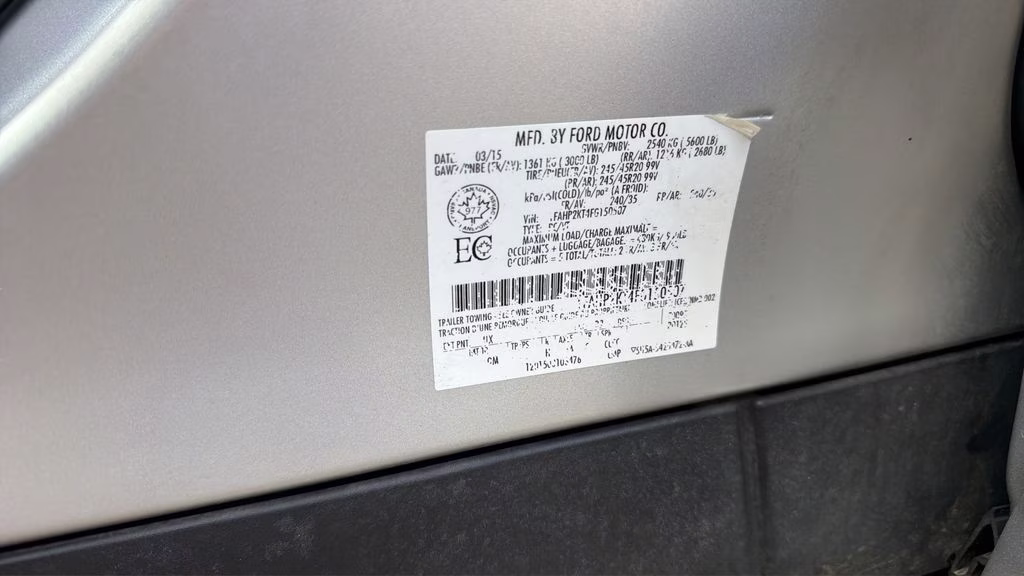 2015 Silver Ford Taurus SHO AWD Sedan