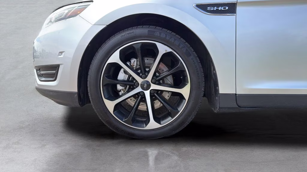 2015 Silver Ford Taurus SHO AWD Sedan