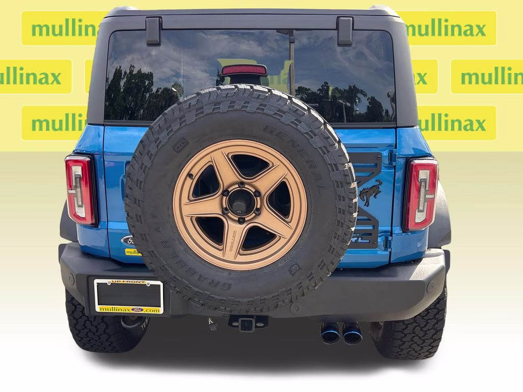 2023 Velocity Blue Metallic Ford Bronco Wildtrak 4X4 SUV