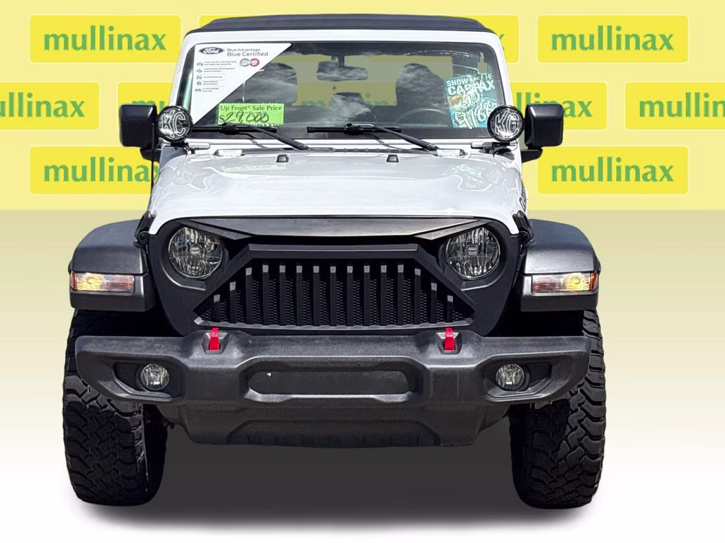 2020 Bright White Clearcoat Jeep Gladiator Sport 4X4 Truck