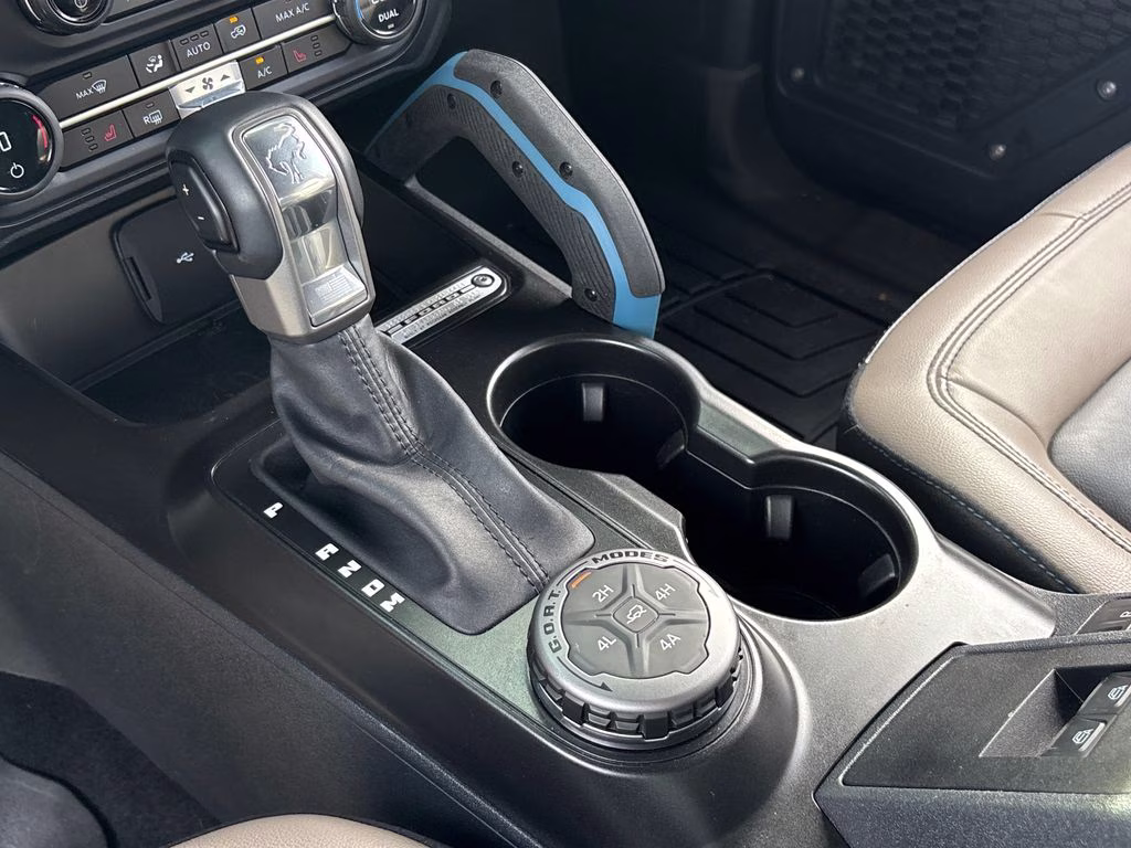 2023 Velocity Blue Metallic Ford Bronco Wildtrak 4X4 SUV