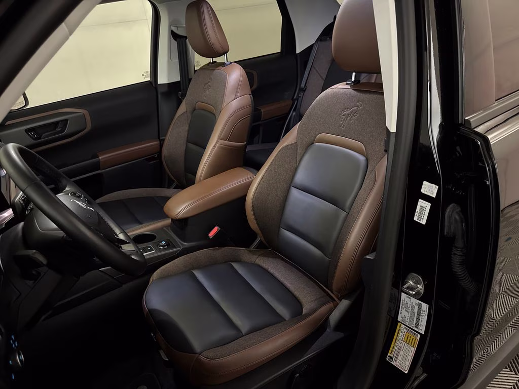 2025 Shadow Black Ford Bronco Sport Outer Banks 4X4 SUV