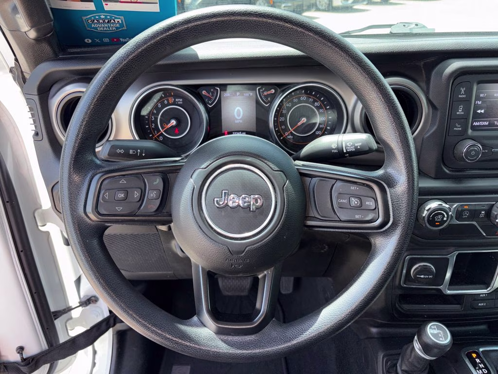 2020 Bright White Clearcoat Jeep Gladiator Sport 4X4 Truck
