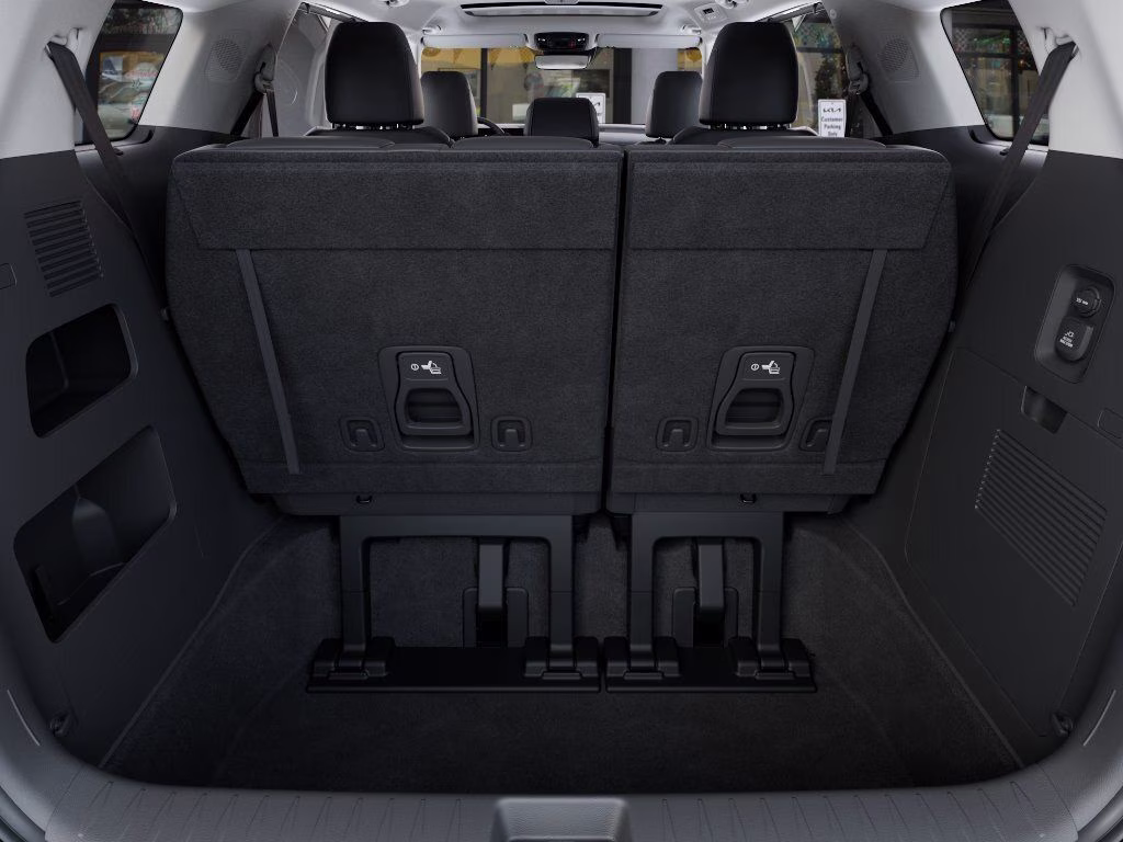 2026 Snow White Pearl Kia Carnival Hybrid SX FWD Van