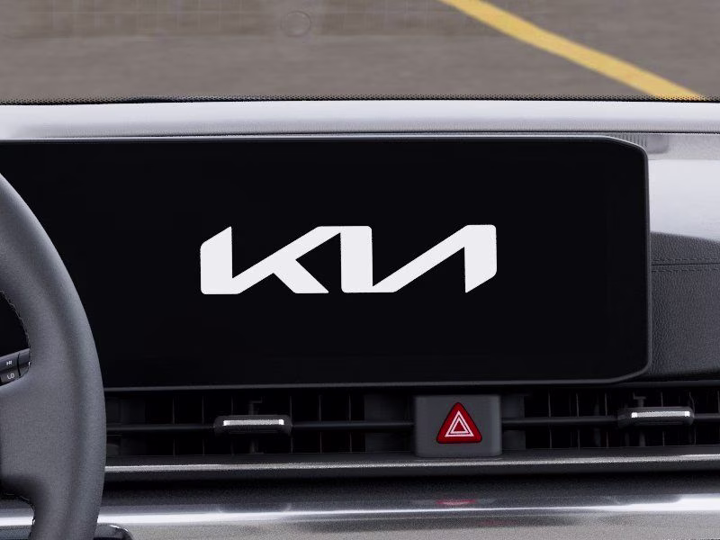 2026 Snow White Pearl Kia Carnival Hybrid SX FWD Van