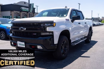 2021 Iridescent Pearl Tricoat Chevrolet Silverado 1500 LT Trail Boss 4X4 Truck