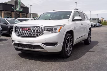 2018 White Frost Tricoat GMC Acadia Denali AWD SUV