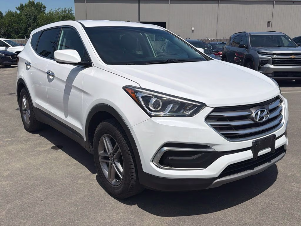 2018 Pearl White Hyundai Santa Fe Sport 2.4 Base FWD SUV