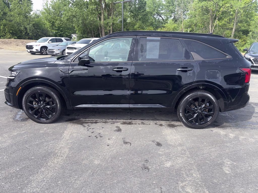 2023 Ebony Black Kia Sorento SX FWD SUV