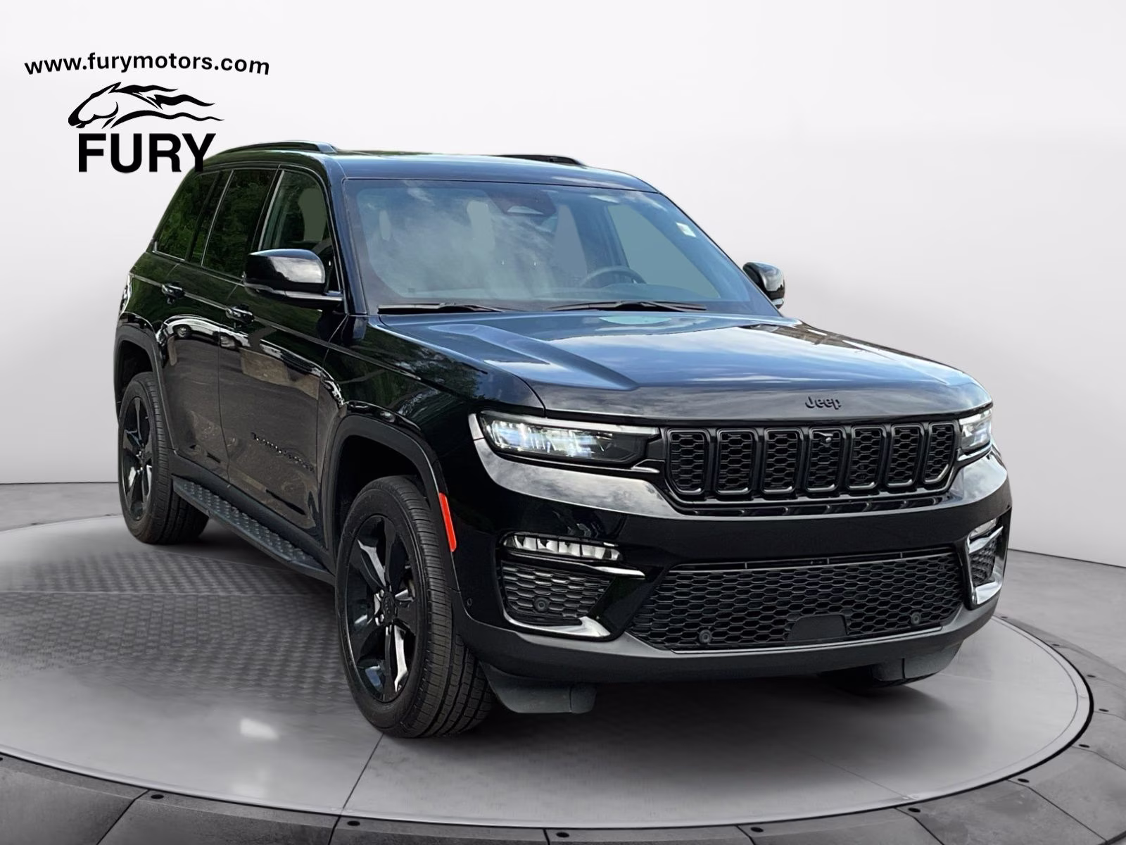 2024 Diamond Black Crystal Pearlcoat Jeep Grand Cherokee Limited 4X4 SUV