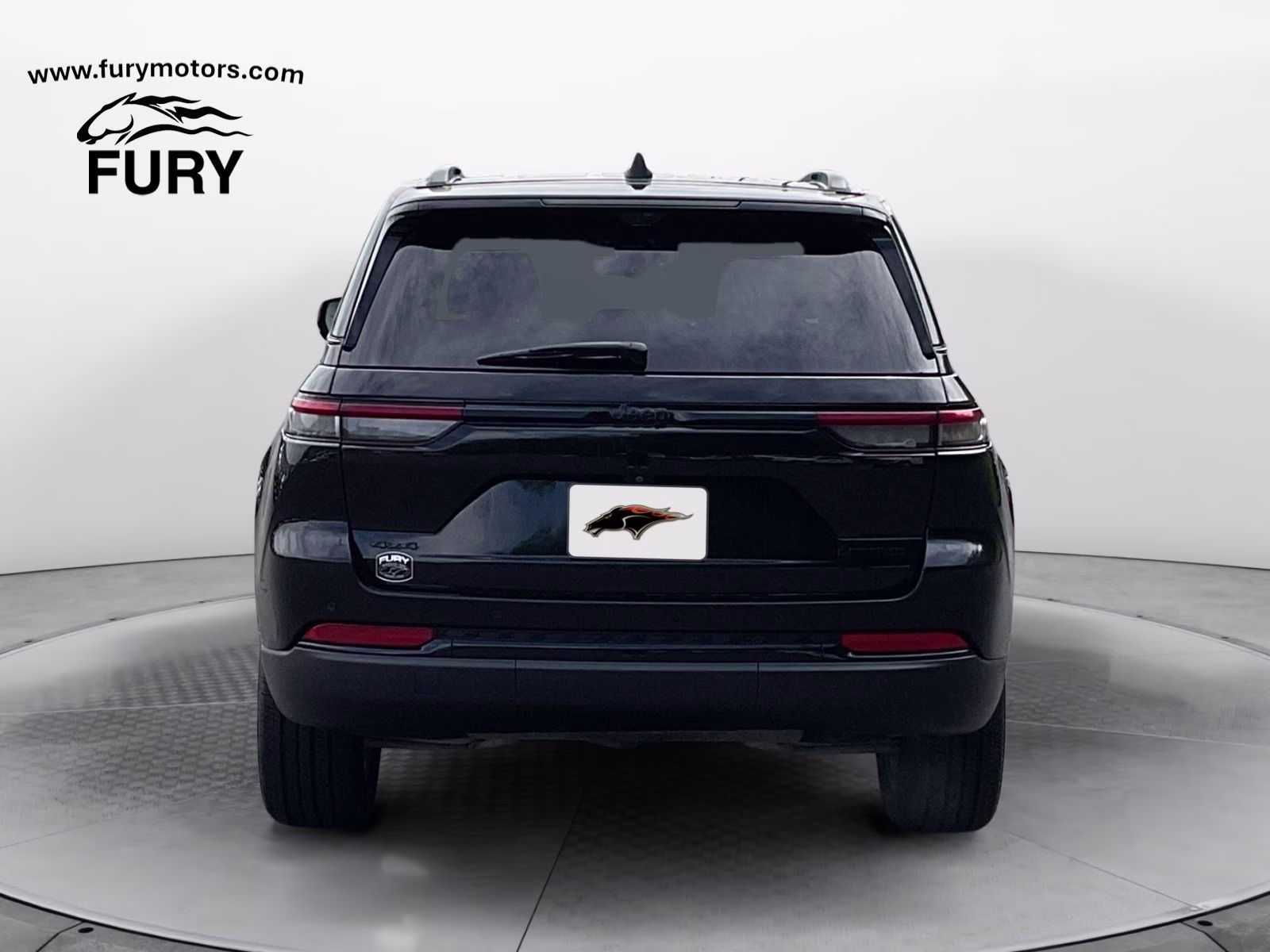 2024 Diamond Black Crystal Pearlcoat Jeep Grand Cherokee Limited 4X4 SUV