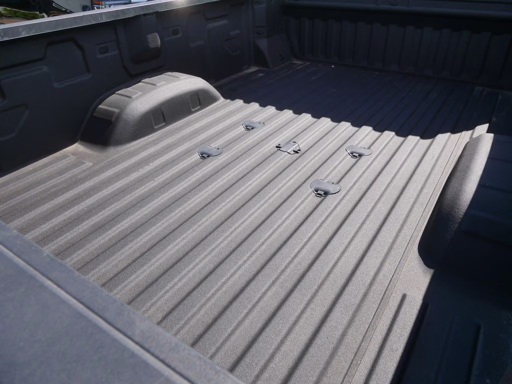2024 White GMC Sierra 2500HD Pro 4X4 Truck