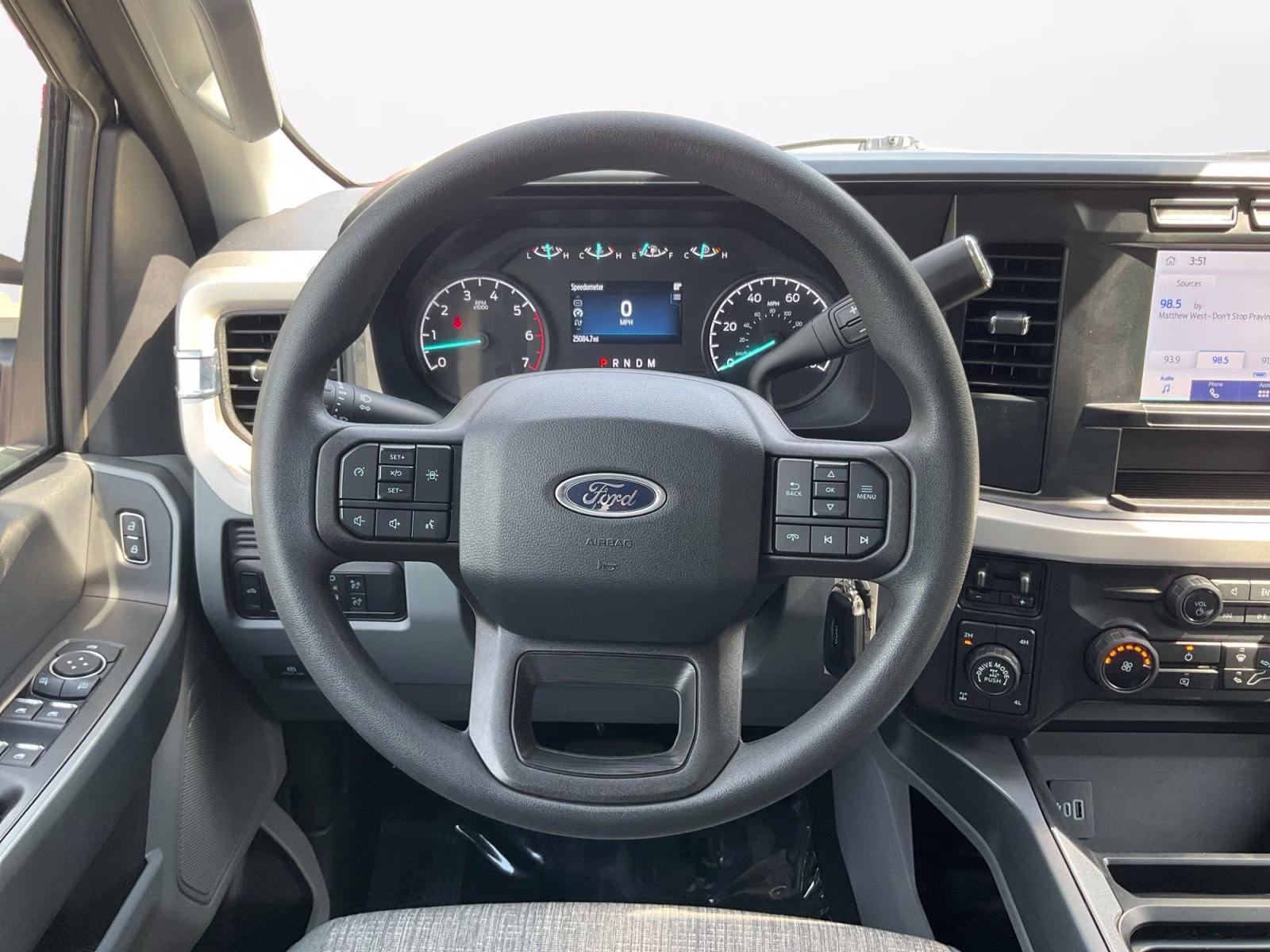 2024 Black Metallic Ford Super Duty F-250 SRW XLT 4X4 Truck