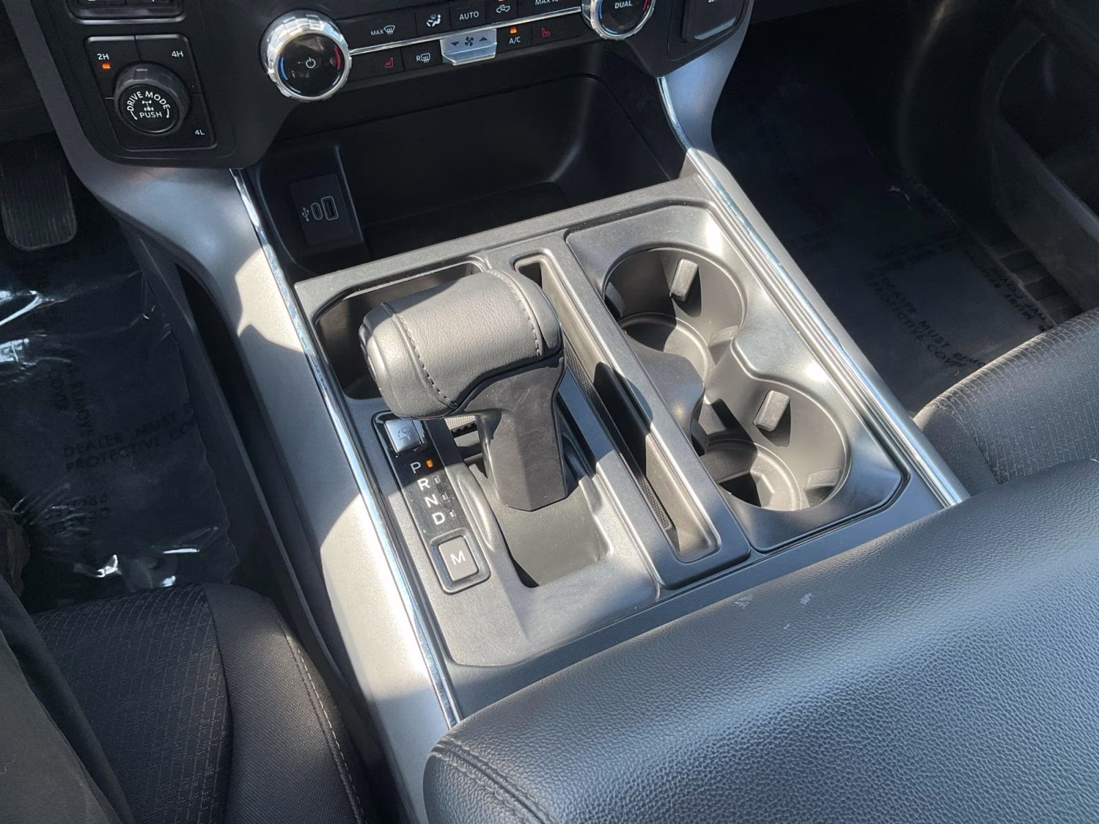 2025 White Ford F-150 XLT 4X4 Truck
