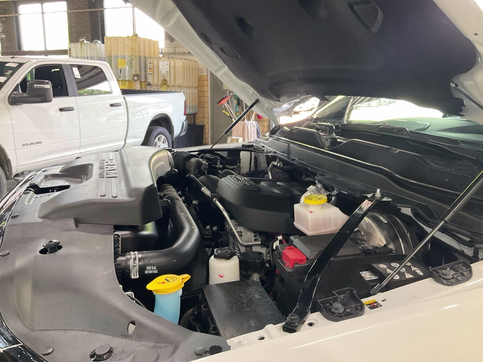 2025 Bright White Clearcoat Ram 2500 Big Horn 4X4 Truck