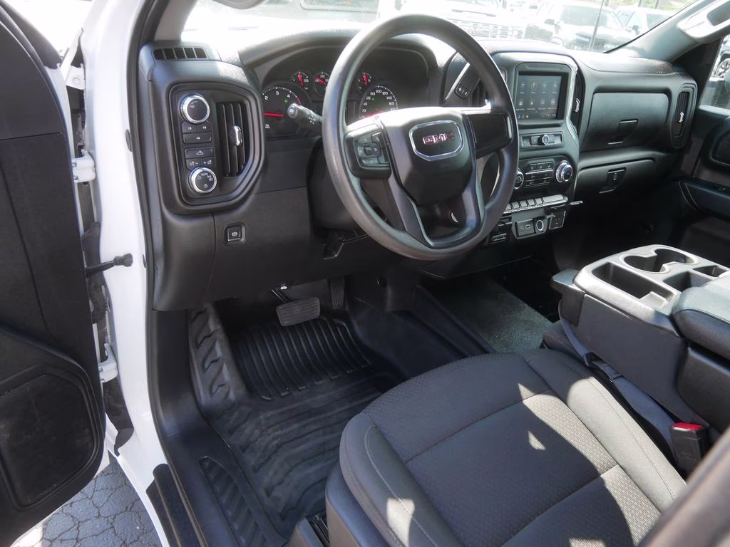 2024 White GMC Sierra 2500HD Pro 4X4 Truck