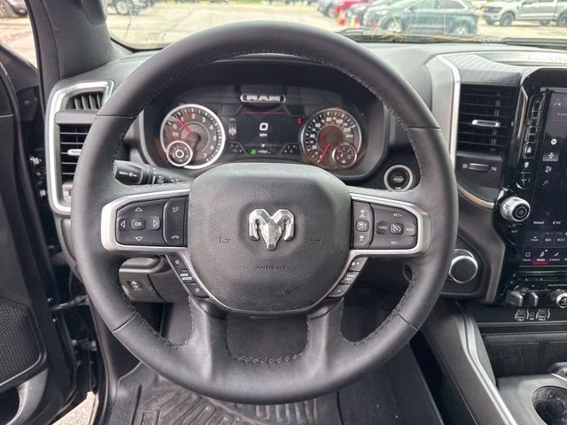 2025 Diamond Black Crystal Pearlcoat Ram 1500 Big Horn/Lone Star 4X4 Truck