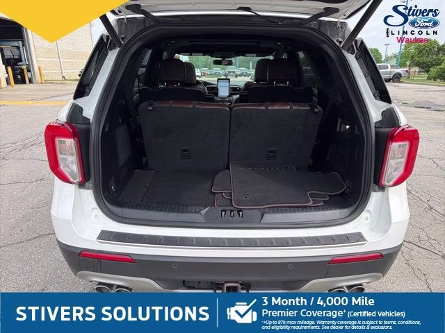 2020 White Metallic Ford Explorer Platinum 4X4 SUV