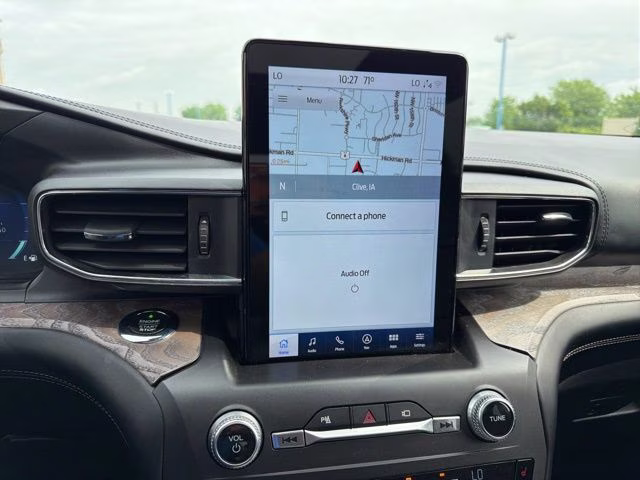 2020 White Metallic Ford Explorer Platinum 4X4 SUV