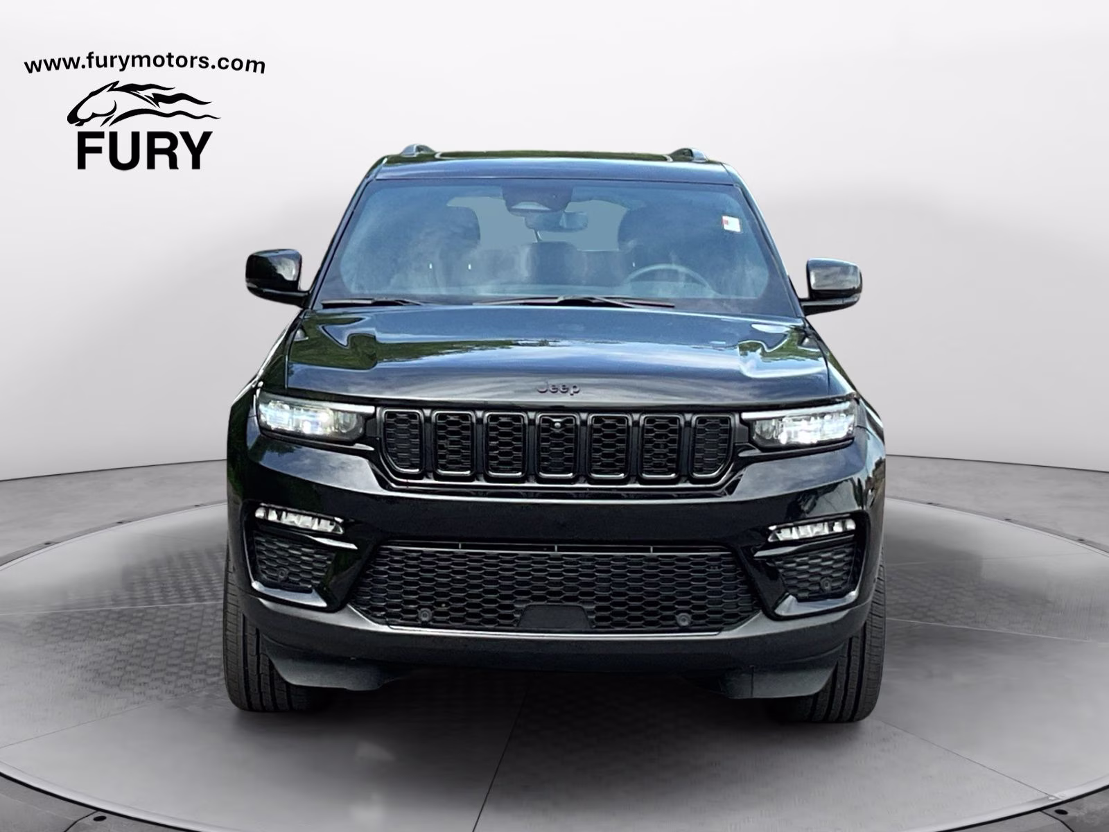 2024 Diamond Black Crystal Pearlcoat Jeep Grand Cherokee Limited 4X4 SUV