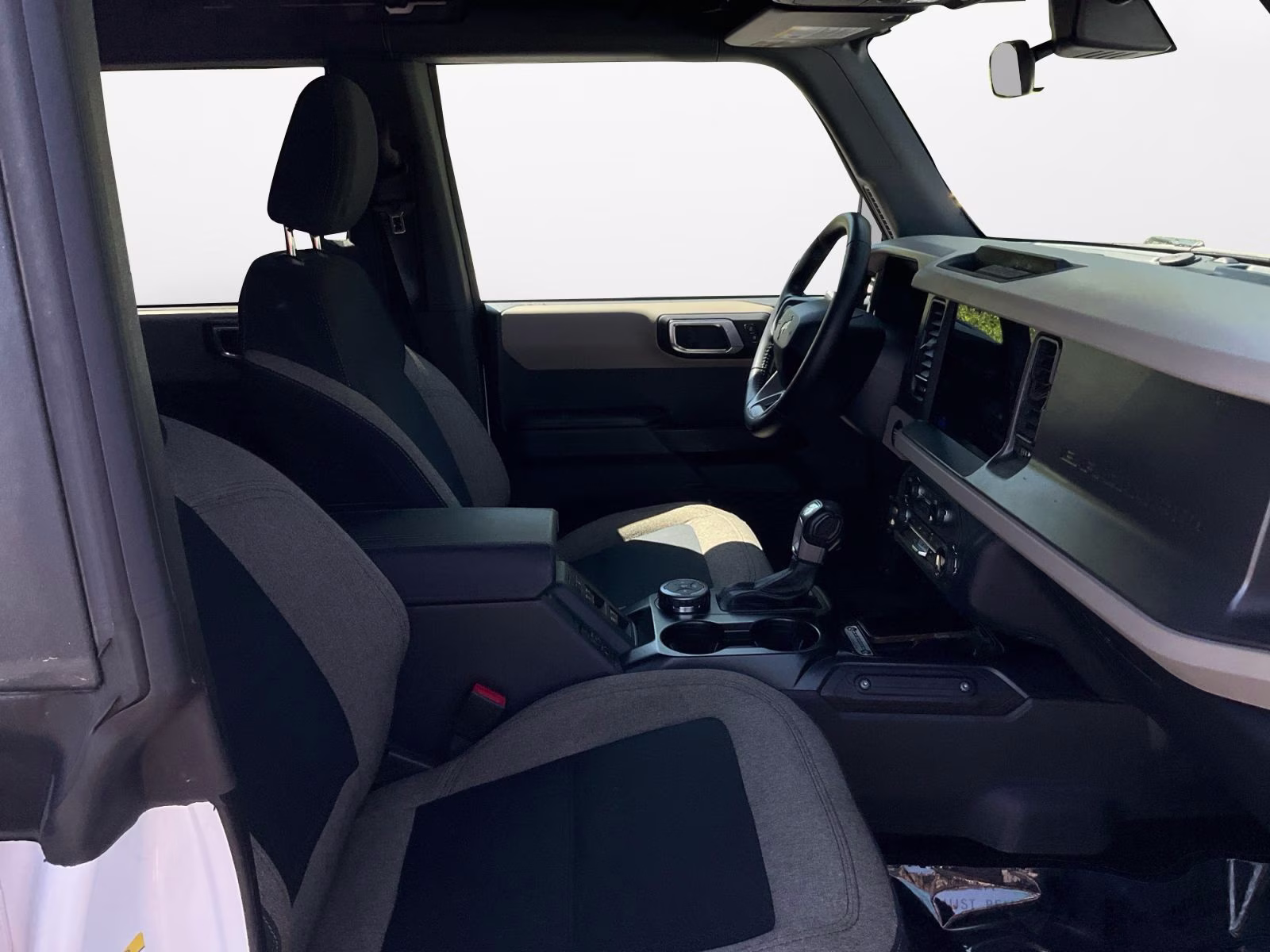 2025 White Ford Bronco Big Bend 4X4 SUV